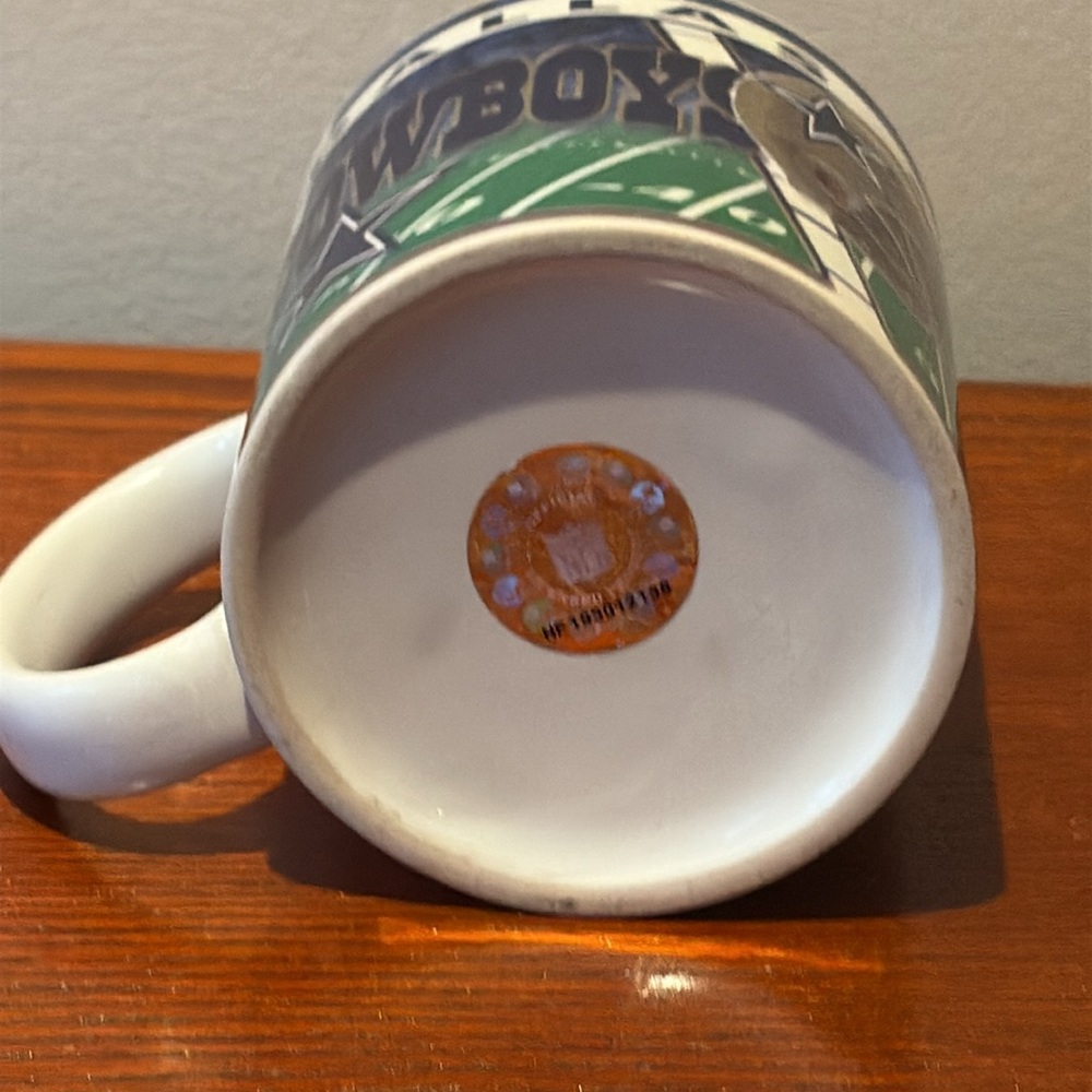 Dallas Cowboys Tee Shirt, Ornament and Coffee Mug Bundle - Picture 15 of 16